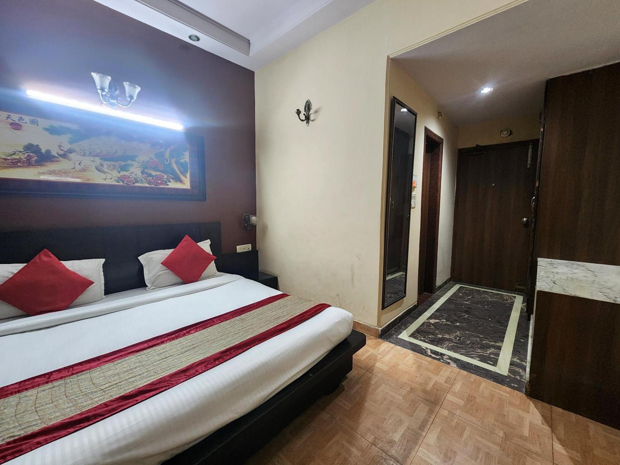 Hotel Mid Town Delhi  Buitenkant foto