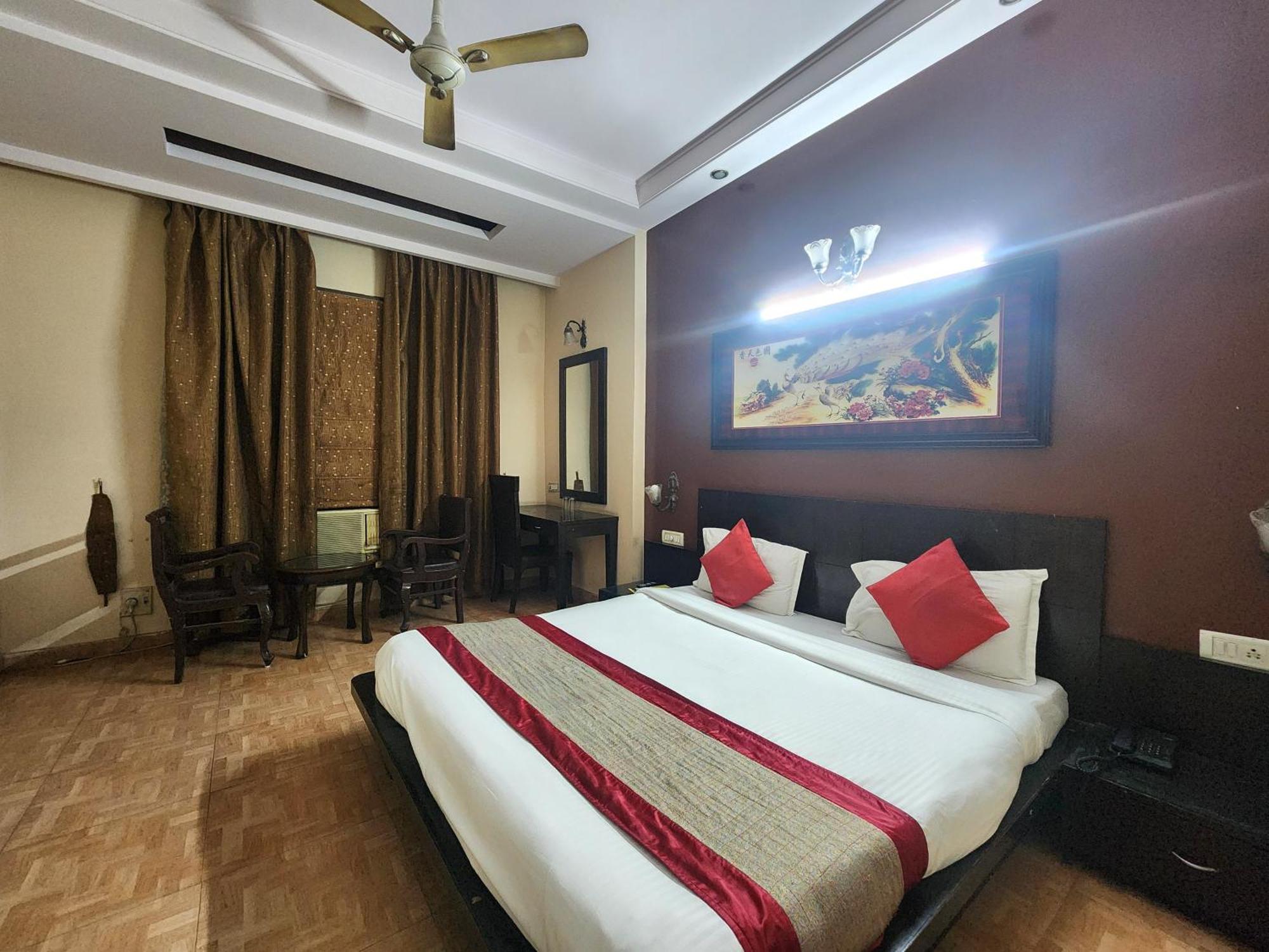 Hotel Mid Town Delhi  Buitenkant foto